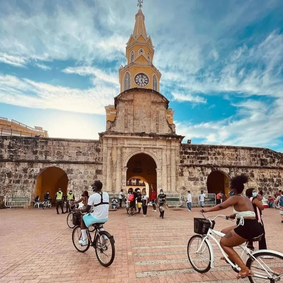 Tour en bicicleta por la Ciudad Amurallada